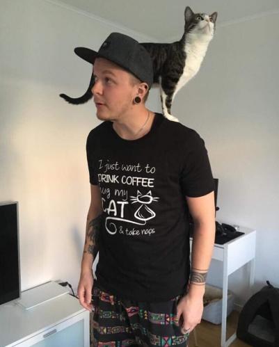 Supercat tshirt unisex Coffee Svart