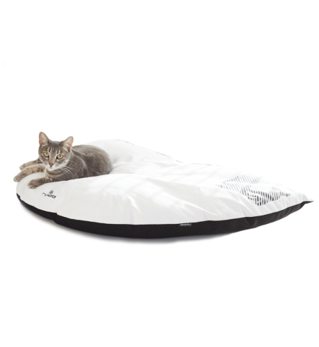 EMI modern catbed white